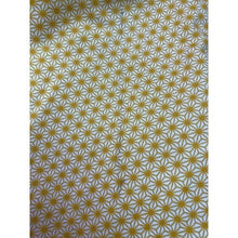Load image into Gallery viewer, Lee Shorts Womens 18M Yellow Daisy AOP Summer Beachy Coastal Mature Streetwear
