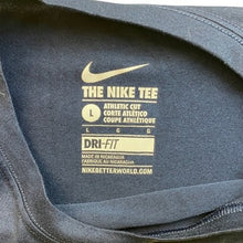 Load image into Gallery viewer, Eagles Nike Shirt Mens Large College Baseball Logo Athleisure Workout
