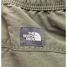 Load image into Gallery viewer, The North Face Shorts Mens Olive Green Cargo Outdoors Hiking Gorpcore Logo
