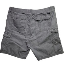 Load image into Gallery viewer, Denali Shorts Mens 39 Ripstop Cargo Utility Outdoor Hiking Workwear Streetwear
