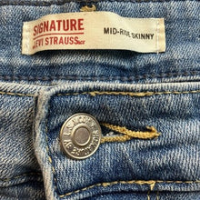 Load image into Gallery viewer, Levis Jeans Mens 35x30 Mid Rise Skinny Grunge Workwear Stretwear Academia
