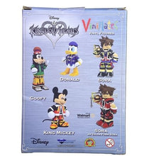 Load image into Gallery viewer, Disney Kingdom Hearts Sora Vinyl Figure Diamond Select Toys Exclusive
