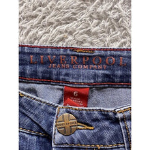 Load image into Gallery viewer, Liverpool Jeans Womens 6 Flared Union Jack Pocket Academia Preppy Lucy Bootcut
