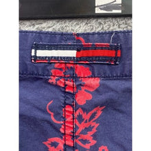 Load image into Gallery viewer, Tommy Hilfiger Shorts Mens Small Board Surfing Hawaiian AOP Beachy Coastal
