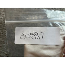 Load image into Gallery viewer, TailorByrd Shirt Mens  Extra Large Contrast Cuff Preppy Academia Career White
