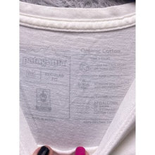Load image into Gallery viewer, Patagonia Shirt Womens Medium Organic Cotton Preppy Academia Pastal Spell Out
