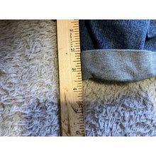 Load image into Gallery viewer, Old Navy Shorts Womens 14 Denim Distressed Cuffed Beachy Vacation Costal
