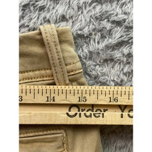 Load image into Gallery viewer, American Eagle Shorts Womens 2 Outdoors Gorpcore Utility Khaki Hiking Athleisure
