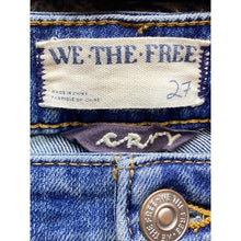 Load image into Gallery viewer, Free People Jeans Womens 27 (30x27) Blue Curvy Frayed Cuff-Off Raw Hem Cuff
