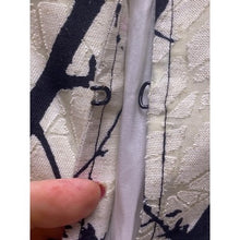 Load image into Gallery viewer, Santorelli Blazer Womens Size 8 Italy Black Beige Flax Career Mature Long Suit
