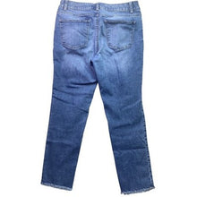 Load image into Gallery viewer, Talbots Jeans Womens 8P Frayed Cropped Stretch Mature Preppy Streetwear Beachy
