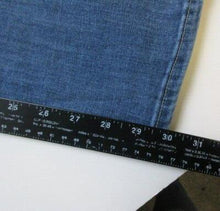 Load image into Gallery viewer, Lucky Brand Jeans Womens 2/26 Straight Leg Distressed Ankle Denim Ladies
