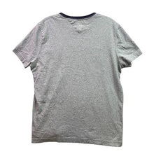 Load image into Gallery viewer, Tommy Hilfiger Shirt Mens Medium Spell Out Preppy Academia Everyday Streetwear
