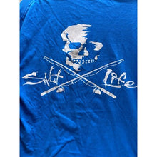 Load image into Gallery viewer, Salt Life Shirt Mens Medium Fishing Long Sleeve Hit Skull Graphic Pocket Blue
