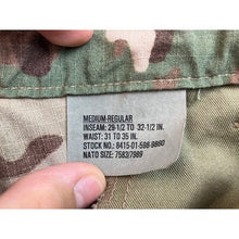 Load image into Gallery viewer, Army Combat Uniform Pants Mens Medium Digital Camo Baggy Skate Utility Gorpcore
