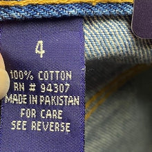 Load image into Gallery viewer, American Outpost Shorts Womens 4 Belted Denim Beachy Coastal Everyday Streetwear
