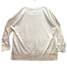 Load image into Gallery viewer, Iowa Hawkeyes Sweatshirt Womens 2XL Pull Over NCAA Preppy Academia Streetwear
