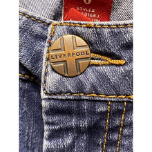 Load image into Gallery viewer, Liverpool Jeans Womens 6 Flared Union Jack Pocket Academia Preppy Lucy Bootcut
