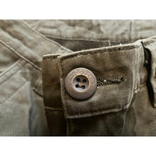 Load image into Gallery viewer, Camo Cargo Pants Mens 32x31 Camoflauge Streetwear Utility Pockets Gorpcore
