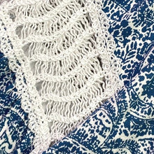 Load image into Gallery viewer, Cupio Blouse Womens 2XL Paisley AOP Crochet Lace Boho Mature Career Office
