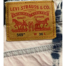 Load image into Gallery viewer, Levis 569 Jorts Mens 36 Pink Tie-Dye Shorts Denim Streetwear Hip Hop Baggy
