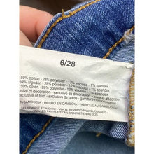 Load image into Gallery viewer, Jessica Simpson Jeans Womens 6/28 Flared Preppy Academia Everyday Streetwear
