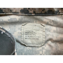 Load image into Gallery viewer, US Army Uniform Jacket Mens Extra Large Long Digital Camouflage Skate Gorpcore
