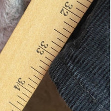 Load image into Gallery viewer, Levis Pants Men 34x34 Corduroy Preppy Academia Career Office Everyday Streetwear
