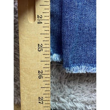 Load image into Gallery viewer, Billie Jeans Womens 8 Cropped Frayed Costal Beachy Outdoors Travel Streetwear
