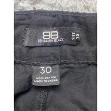Load image into Gallery viewer, Benjamin Black Shorts Adult 30 Cargo Black Snaps Pockets Casual Outdoor
