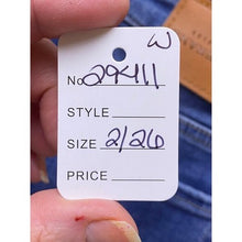 Load image into Gallery viewer, Lucky Brand Jeans Womens 2/26 Distressed Denim Mid Rise Straight Sweet

