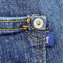 Load image into Gallery viewer, Anthropologie Pilcro Jeans Womens 28 Distressed Grunge Streetwear Stretchy
