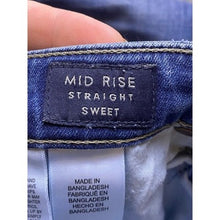 Load image into Gallery viewer, Lucky Brand Jeans Womens 2/26 Distressed Denim Mid Rise Straight Sweet
