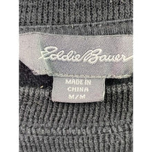 Load image into Gallery viewer, Eddie Bauer Sweater Mens Medium Lightweight Pullover Preppy Academia Embroidered
