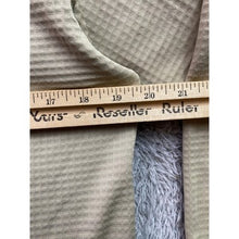 Load image into Gallery viewer, US Military Issued Shirt Mens Small Base Layer Midweight Gen III Waffle Thermal
