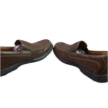 Load image into Gallery viewer, Clarks Loafers Mens 10M Brown Leather Slip On Shoes Career Preppy Everyday
