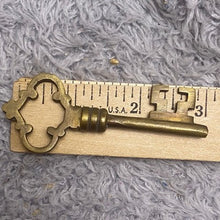 Load image into Gallery viewer, 2 Brass Skeleton Keys 3&quot; long
