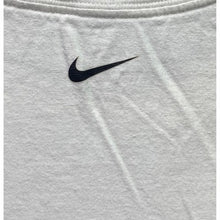 Load image into Gallery viewer, North Carolina Tar Heels Shirt Mens Medium Nike Basketball School Athleisure
