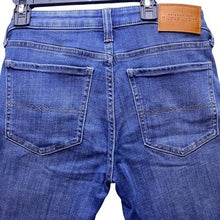 Load image into Gallery viewer, Lucky Brand Jeans Womens 2/26 Distressed Denim Mid Rise Straight Sweet
