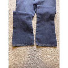 Load image into Gallery viewer, Liverpool Jeans Womens 6 Flared Union Jack Pocket Academia Preppy Lucy Bootcut
