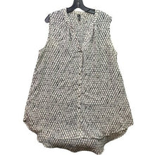 Load image into Gallery viewer, Maurices Blouse Womens 2XL Sleeveless Button Down Mature Old Money Flowy
