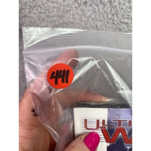 Load image into Gallery viewer, Ultimate War Graphic Novel Marvel Comic Book Mark Millar Chris Bachalo Hardcover
