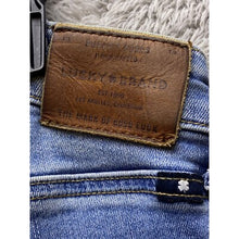 Load image into Gallery viewer, Lucky Brand Jeans Womens 4/27 Skinny Distressed Raw Hem Ava Legging Stretch
