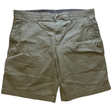 Load image into Gallery viewer, Weatherproof Shorts Mens 40 Khaki Green Ripstop Stretchy Outdoors Workwear
