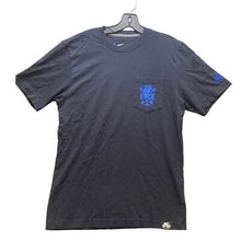 Load image into Gallery viewer, Nike Shirt Mens Medium Big Spellout Haze Streetwear HipHop Air Force 1 Black
