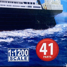 Load image into Gallery viewer, RMS Titanic 3D Puzzle Liner 1:1200 Scale Model Kit 41 Parts 4D Master NIB
