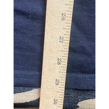 Load image into Gallery viewer, New York Yankees Derek Jeter Shirt Mens Extra Large Baseball Spell Out  Athletic
