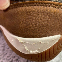 Load image into Gallery viewer, Levi Strauss Shoes Mens 9.5 Brown Casual Comfort Sneakers
