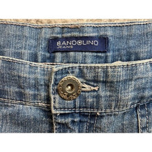 Load image into Gallery viewer, Bandolino Jeans Womens  Size 10 Hadley Blue Denim Capri Cropped Blue
