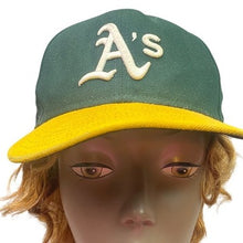 Load image into Gallery viewer, Oakland A's Baseball Hat On-Field MLB Fitted 7 3/8 New Era 59Fifty
